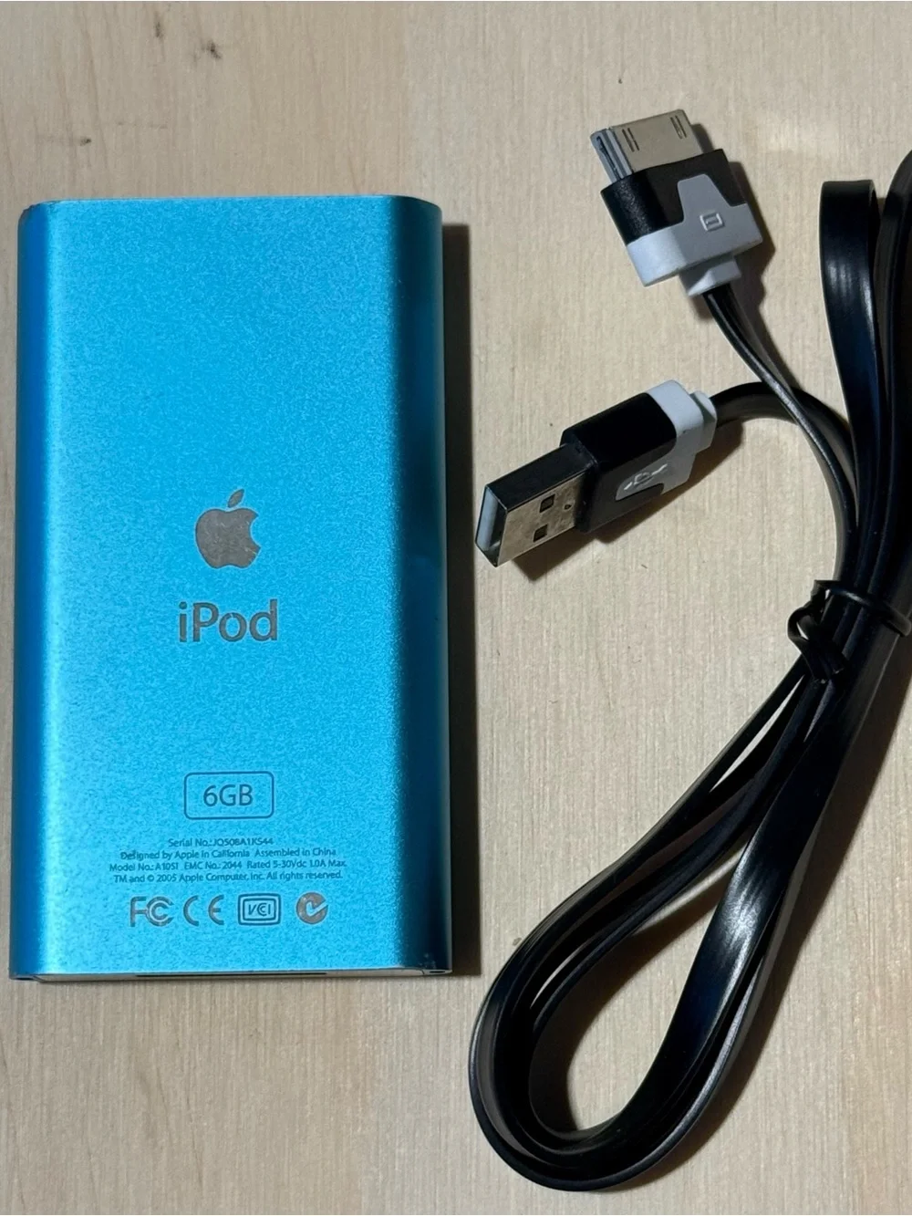 iPod Mini 1st Gen Model:A1051 6GB Blue Tested Good w/676 Song Read Info Below!!